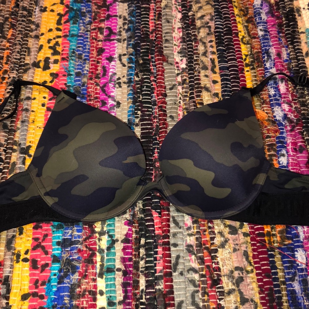 PINK bra